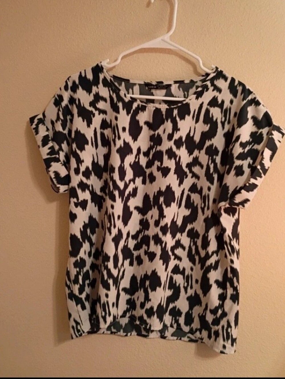 black and white blouse large